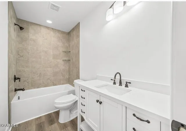 Photo 3 of Townhouse for sale at 1038 E Main St #104, Livingston, TN 38570 | MLS# 3595451 | Listing updated on 2026-10-06