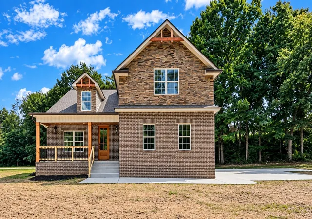 Single family home for sale at 1066 Indian Crk Rd, Cumberland Furnace, TN 37051 | MLS# 3596149