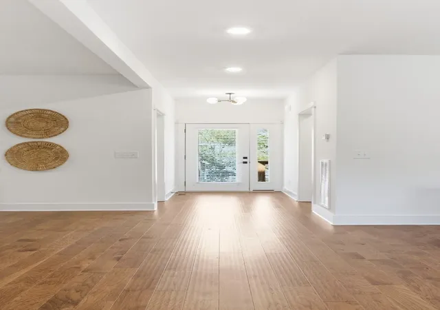 Photo 4 of Single family home for sale at 1509b Corder Dr, Nashville, TN 37206 | MLS# 3596543 | Listing updated on 2026-10-08