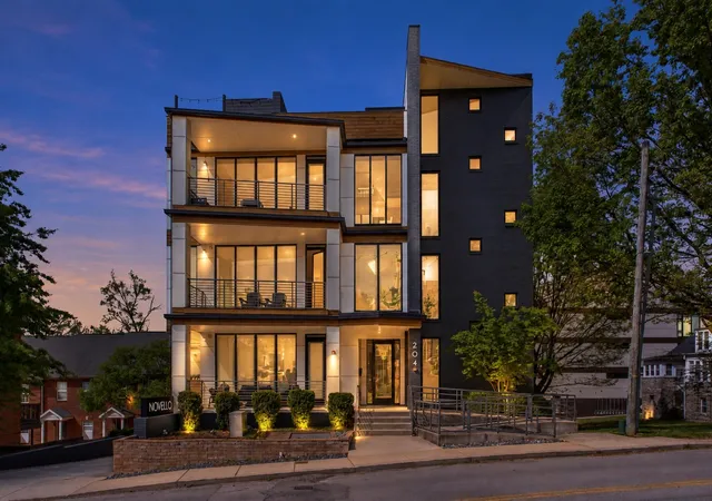Photo 1 of Condo for sale at 204 Acklen Park Dr #103, Nashville, TN 37203 | MLS# 3598027 | Listing updated on 2026-10-01