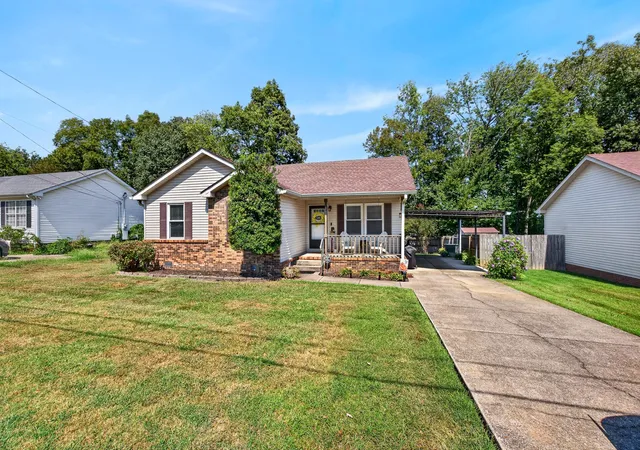 Photo 3 of Single family home for sale at 217 Westlynn Dr, Lebanon, TN 37087 | MLS# 3597414 | Listing updated on 2026-09-22