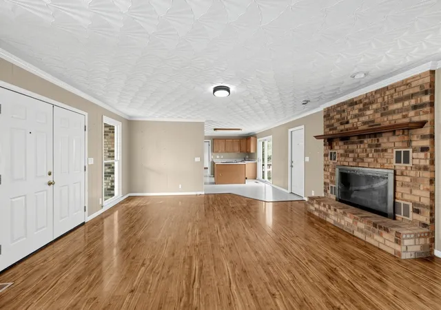 Photo 3 of Single family home for sale at 1103 Clearview Dr, Mount Juliet, TN 37122 | MLS# 3596128 | Listing updated on 2026-09-23