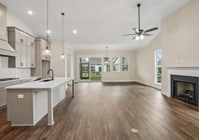 Photo 3 of Single family home for sale at 5726 Sagebrush Dr, Murfreesboro, TN 37129 | MLS# 3595973 | Listing updated on 2026-10-04