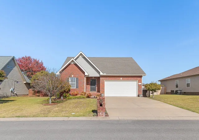 Single family home for sale at 4844 Ark Ln, Murfreesboro, TN 37128 | MLS# 3597209