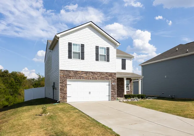 Photo 2 of Single family home for sale at 2408 Kaycee Ct, Lebanon, TN 37087 | MLS# 3597042 | Listing updated on 2026-09-23