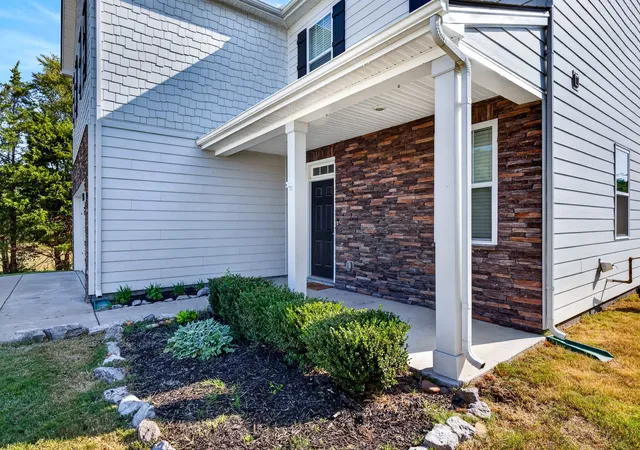 Photo 3 of Single family home for sale at 2408 Kaycee Ct, Lebanon, TN 37087 | MLS# 3597042 | Listing updated on 2026-09-23