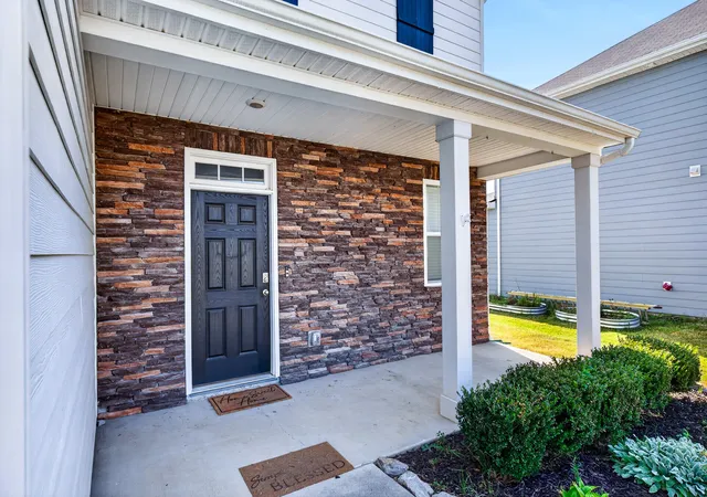Photo 4 of Single family home for sale at 2408 Kaycee Ct, Lebanon, TN 37087 | MLS# 3597042 | Listing updated on 2026-09-23
