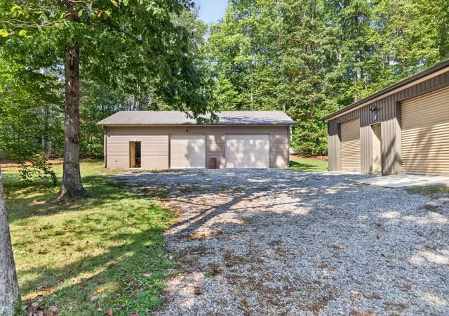 Photo 4 of Single family home for sale at 300 Laurel Way, Crawford, TN 38554 | MLS# 3596151 | Listing updated on 2026-09-18