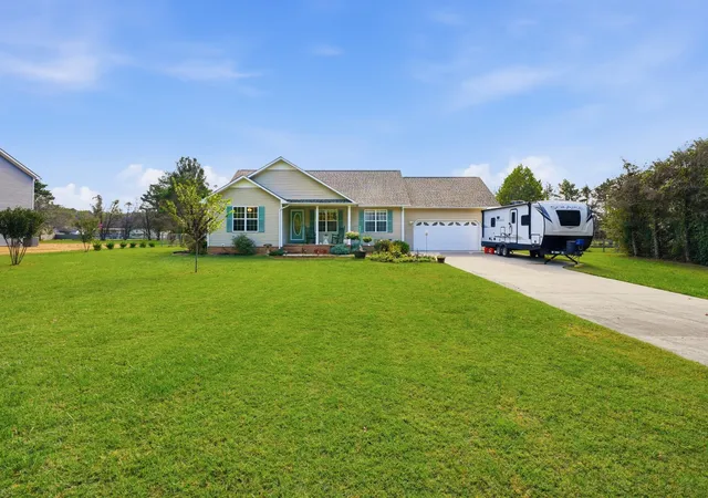 Photo 2 of Single family home for sale at 1608 Parker Rd, Manchester, TN 37355 | MLS# 3596150 | Listing updated on 2026-10-03