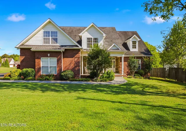 Photo 2 of Single family home for sale at 622 Pleasant Hl Rd, Maryville, TN 37803 | MLS# 3596169 | Listing updated on 2026-09-19
