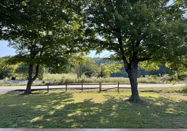 Photo 3 of Manufactured home for sale at 4696 Highway 11 S, Riceville, TN 37370 | MLS# 3596183 | Listing updated on 2026-10-02