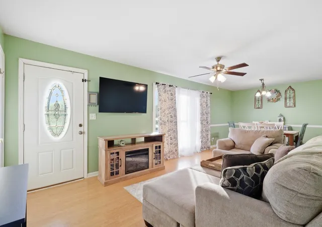 Photo 3 of Single family home for sale at 119 Gilbert Dr, Fort Oglethorpe, GA 30742 | MLS# 3596178 | Listing updated on 2026-09-22