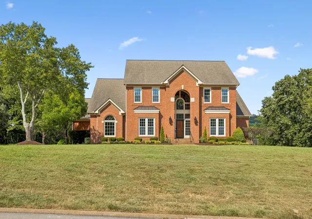 Photo 2 of Single family home for sale at 2836 Polo Clb Rd, Nashville, TN 37221 | MLS# 3596192 | Listing updated on 2026-09-20