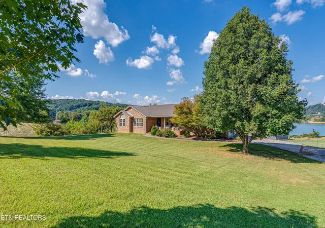 Single family home for sale at 1789 Tater Hl Rd, Bean Station, TN 37708 | MLS# 3596188