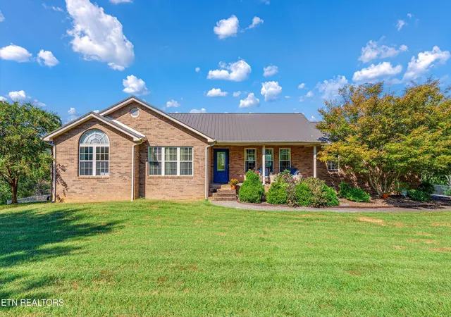 Photo 1 of Single family home for sale at 1789 Tater Hl Rd, Bean Station, TN 37708 | MLS# 3596188 | Listing updated on 2026-09-25