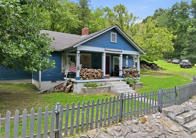Photo 3 of Single family home for sale at 89 Conditt Holw Rd, Elmwood, TN 38560 | MLS# 3596220 | Listing updated on 2026-09-19