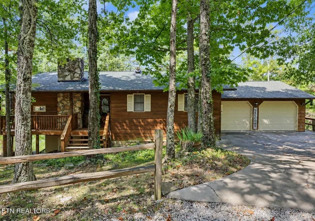 Photo 3 of Single family home for sale at 1001 Old Laurel Ln, Sevierville, TN 37876 | MLS# 3596232 | Listing updated on 2026-10-06