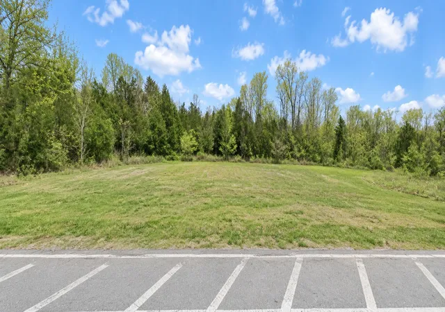 Photo 1 of Land for sale at 2506 New Lewisburg Hwy, Columbia, TN 38401 | MLS# 3596244 | Listing updated on 2026-09-19