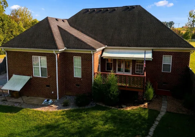 Photo 4 of Single family home for sale at 1847 Hartsville Pike, Gallatin, TN 37066 | MLS# 3596547 | Listing updated on 2026-10-05