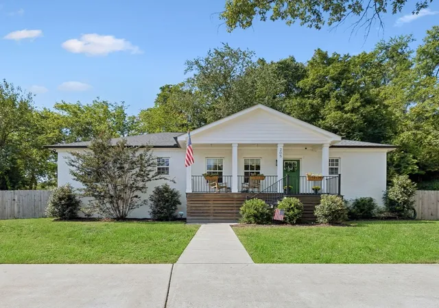 Single family home for sale at 205 Morganmeade Ct, Nashville, TN 37216 | MLS# 3596278