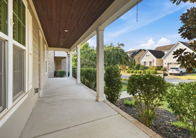 Photo 2 of Single family home for sale at 2120 Chaucer Park Ln, Thompsons Station, TN 37179 | MLS# 3597725 | Listing updated on 2026-09-29