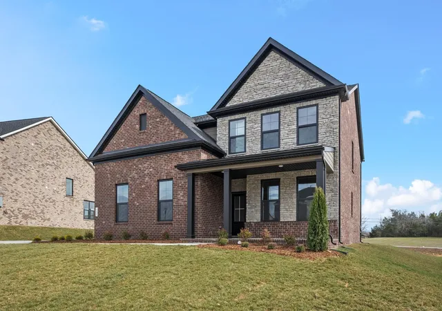 Photo 2 of Single family home for sale at 285 Johnnys Pl, Mount Juliet, TN 37122 | MLS# 3596252 | Listing updated on 2026-10-02