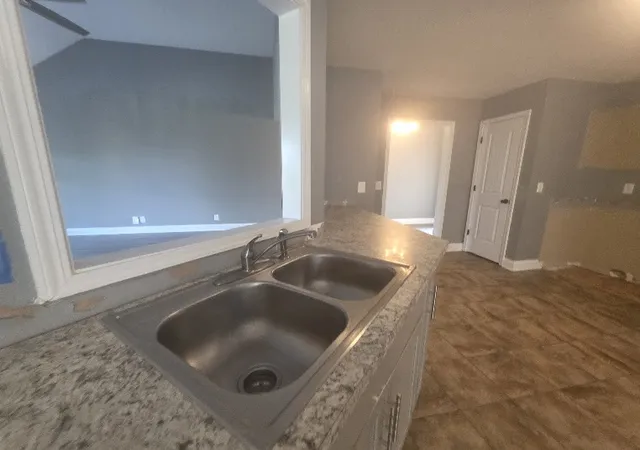 Photo 3 of Single family home for sale at 2685 Arthurs Ct, Clarksville, TN 37040 | MLS# 3596402 | Listing updated on 2026-09-20