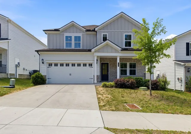 Photo 1 of Single family home for sale at 7020 Evans Hl Way, Hermitage, TN 37076 | MLS# 3596354 | Listing updated on 2026-10-02