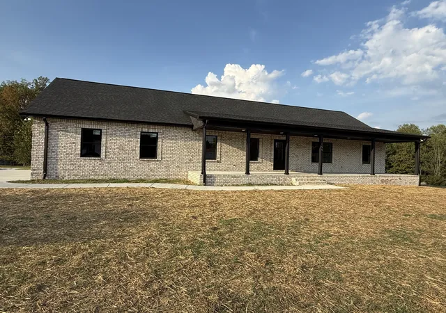 Photo 1 of Single family home for sale at 155 Applehill Dr, Lafayette, TN 37083 | MLS# 3598652 | Listing updated on 2026-09-24