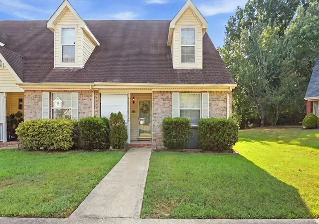 Photo 1 of Townhouse for sale at 1233 Lenny Ln, Chattanooga, TN 37421 | MLS# 3596334 | Listing updated on 2026-09-20