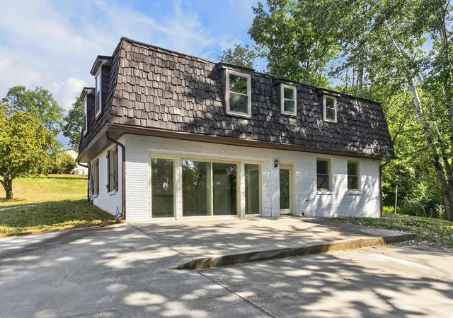 Photo 4 of Single family home for sale at 742c Bates Rd, Lebanon, TN 37087 | MLS# 3596343 | Listing updated on 2026-09-19