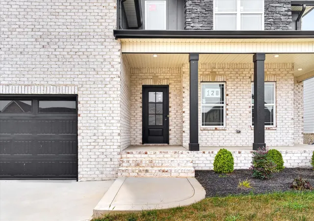 Photo 3 of Single family home for sale at 474 Spiderwort Dr, Clarksville, TN 37043 | MLS# 3599440 | Listing updated on 2026-09-25