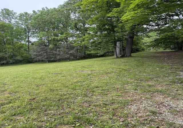 Photo 4 of Land for sale at 0 Mud Holw Rd, Hendersonville, TN 37075 | MLS# 3596377 | Listing updated on 2026-09-20
