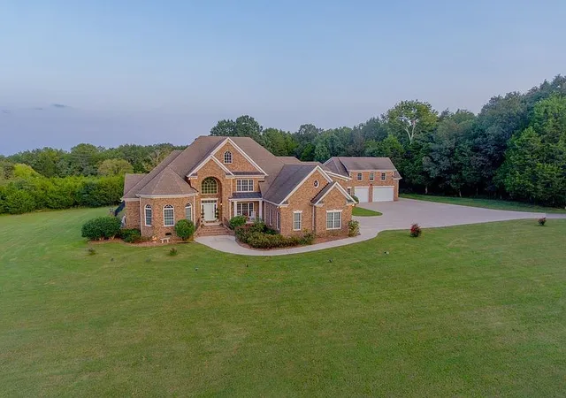 Single family home for sale at 3794 Rockdale Fellowship Rd, Mount Juliet, TN 37122 | MLS# 3596404