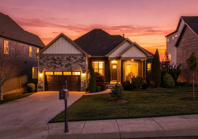 Photo 2 of Single family home for sale at 353 Hammock Dr, Winchester, TN 37398 | MLS# 3613006 | Listing updated on 2026-10-08
