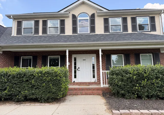 Photo 1 of Single family home for sale at 119 Ashington Ct, Murfreesboro, TN 37128 | MLS# 3619050 | Listing updated on 2026-10-10