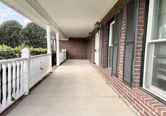 Photo 3 of Single family home for sale at 119 Ashington Ct, Murfreesboro, TN 37128 | MLS# 3619050 | Listing updated on 2026-10-10
