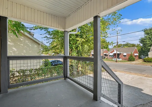 Photo 3 of Single family home for sale at 1709 21st Avenue N, Nashville, TN 37208 | MLS# 3602459 | Listing updated on 2026-10-08