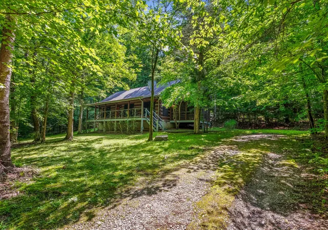 Photo 4 of Single family home for sale at 1150 Treanor Springs Rd, Kingston Springs, TN 37082 | MLS# 3596462 | Listing updated on 2026-09-21