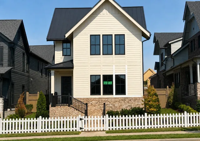 Photo 1 of Single family home for sale at 2543 Buckner Ln, Thompsons Station, TN 37179 | MLS# 3596406 | Listing updated on 2026-09-20