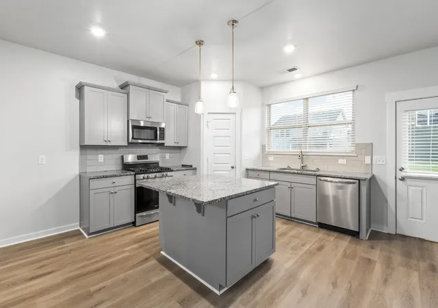 Photo 4 of Single family home for sale at 814 Yakima Way, Murfreesboro, TN 37130 | MLS# 3598663 | Listing updated on 2026-09-24