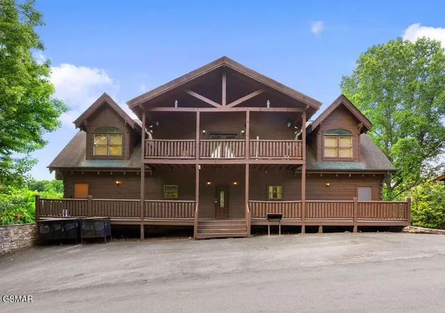 Single family home for sale at 326 Alpine Mountain Way, Pigeon Forge, TN 37863 | MLS# 3596429