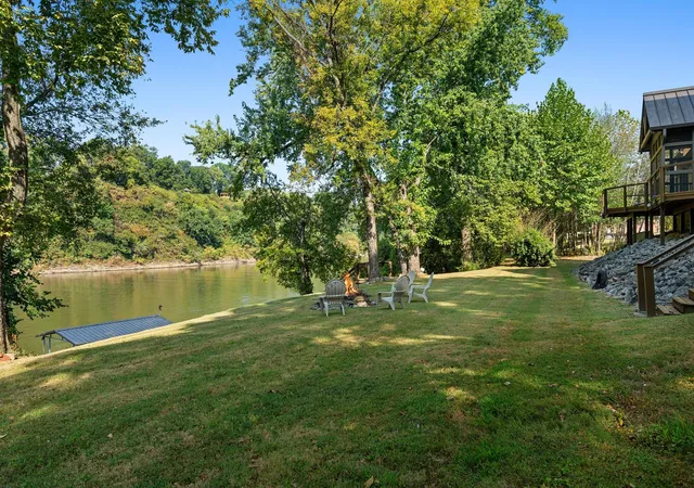 Photo 4 of Single family home for sale at 2401 Pennington Bnd Rd, Nashville, TN 37214 | MLS# 3596442 | Listing updated on 2026-09-26