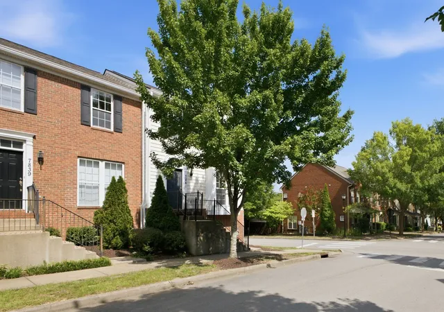 Photo 3 of Townhouse for sale at 7841 Heaton Way, Nashville, TN 37211 | MLS# 3596446 | Listing updated on 2026-09-20