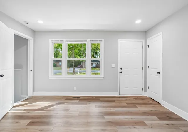 Photo 4 of Single family home for sale at 1611 Eagle St, Murfreesboro, TN 37130 | MLS# 3596459 | Listing updated on 2026-09-24