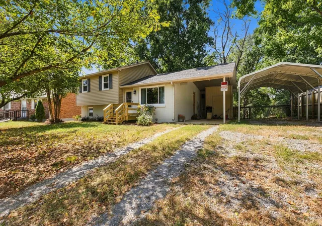 Photo 2 of Single family home for sale at 7002 Cortez Ct, Hermitage, TN 37076 | MLS# 3596504 | Listing updated on 2026-10-09