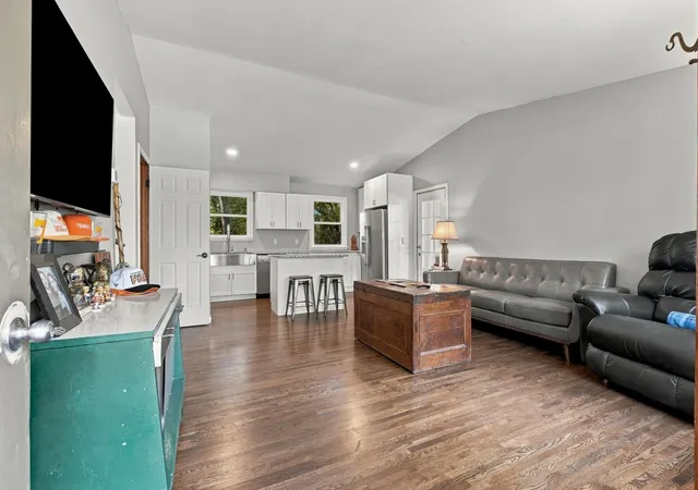 Photo 4 of Single family home for sale at 7002 Cortez Ct, Hermitage, TN 37076 | MLS# 3596504 | Listing updated on 2026-10-09