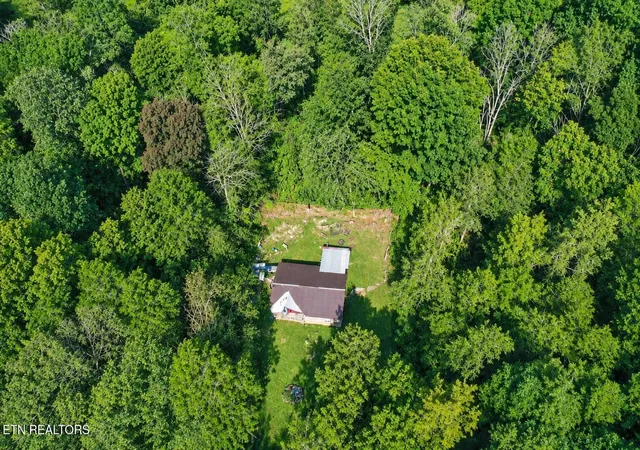 Photo 3 of Sale Pending at 0 Cantwell Valley Rd, Sneedville, TN 37869 | MLS# 3596485 | Listing updated on 2026-10-08