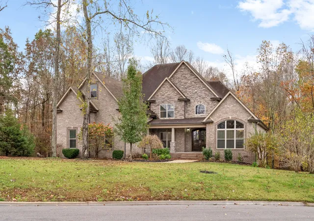 Photo 2 of Single family home for sale at 1620 Wonderboy Ct, Clarksville, TN 37042 | MLS# 3596494 | Listing updated on 2026-10-11