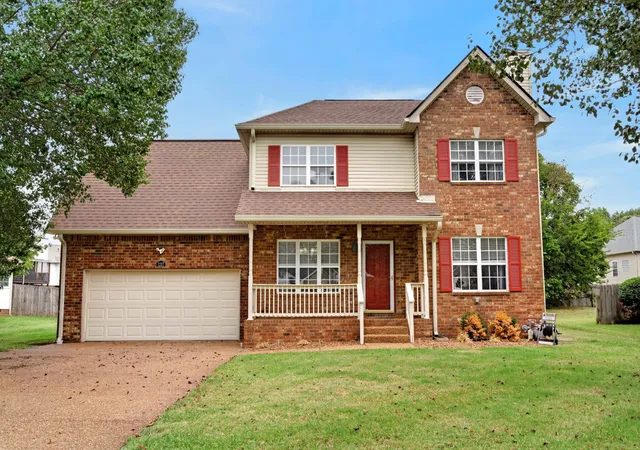 Single family home for sale at 1237 Murray Ct, Lebanon, TN 37087 | MLS# 3597088